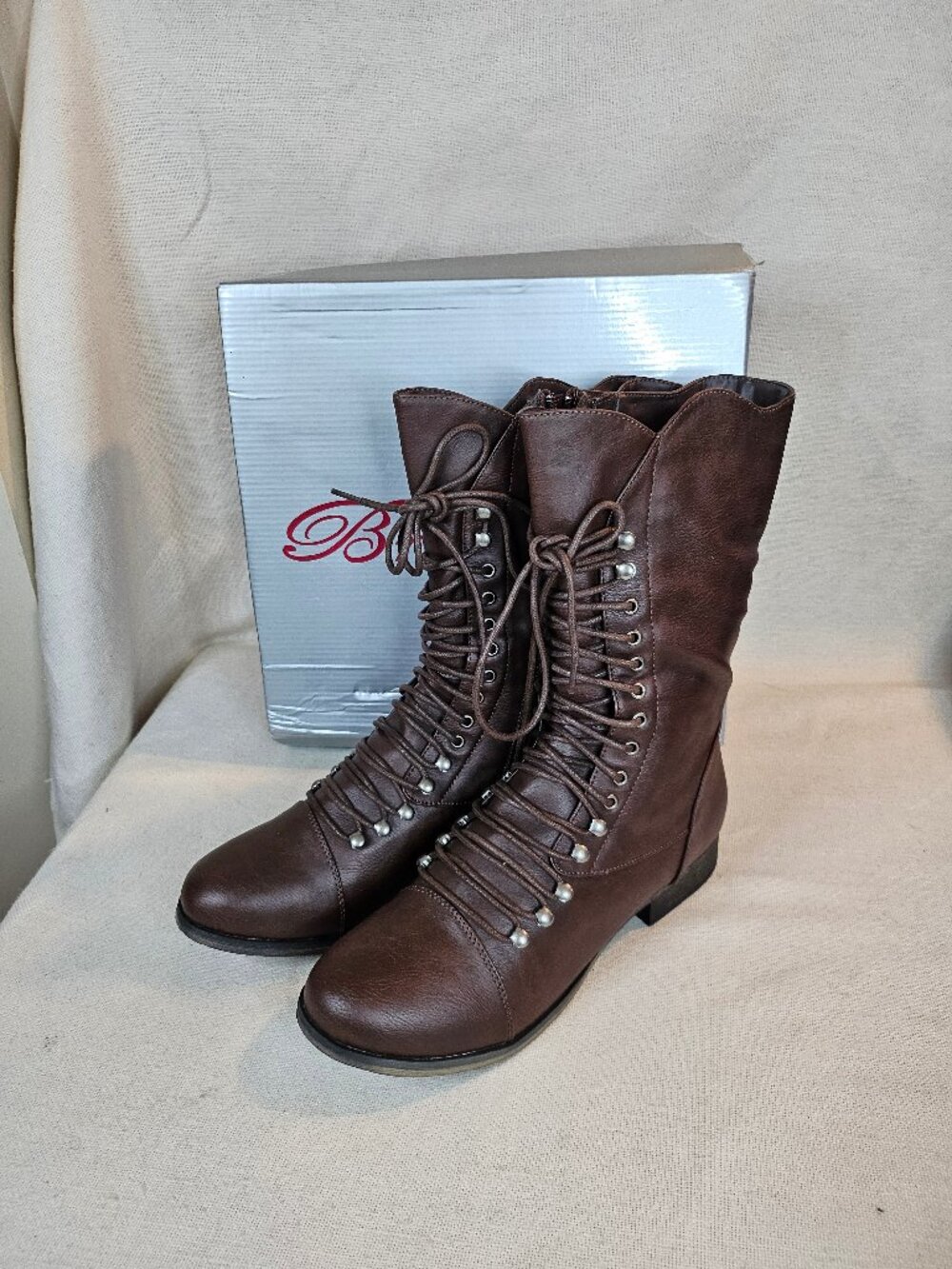 Breckelle's Georgia-34 Women's Combat Boots - Size 10